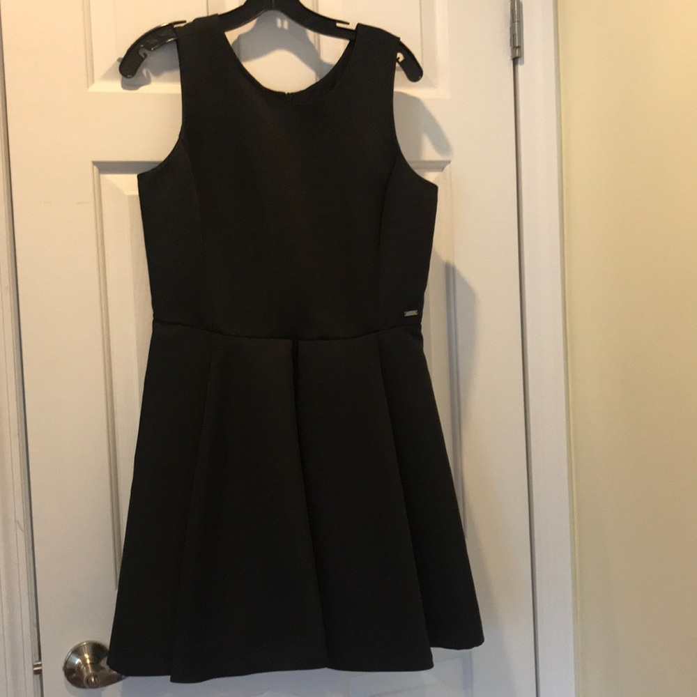 Armani Exchange black A-line solid dress